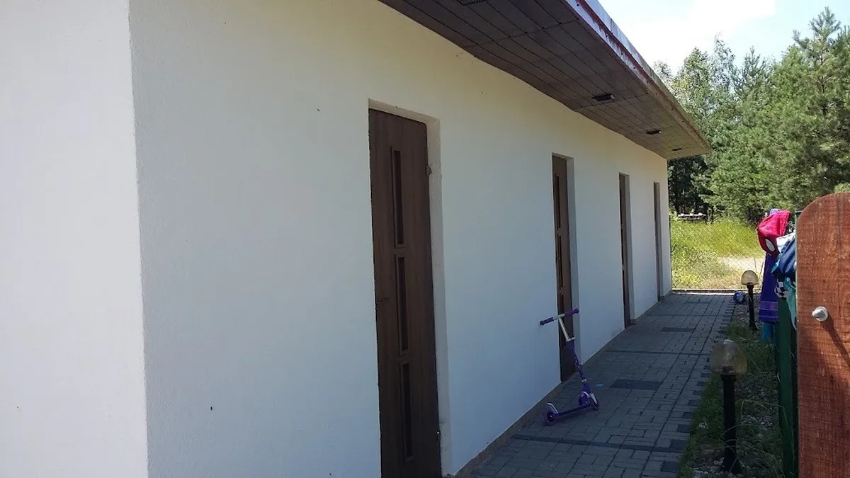 Domki letniskowe — zewnętrzny widok AgroFarma