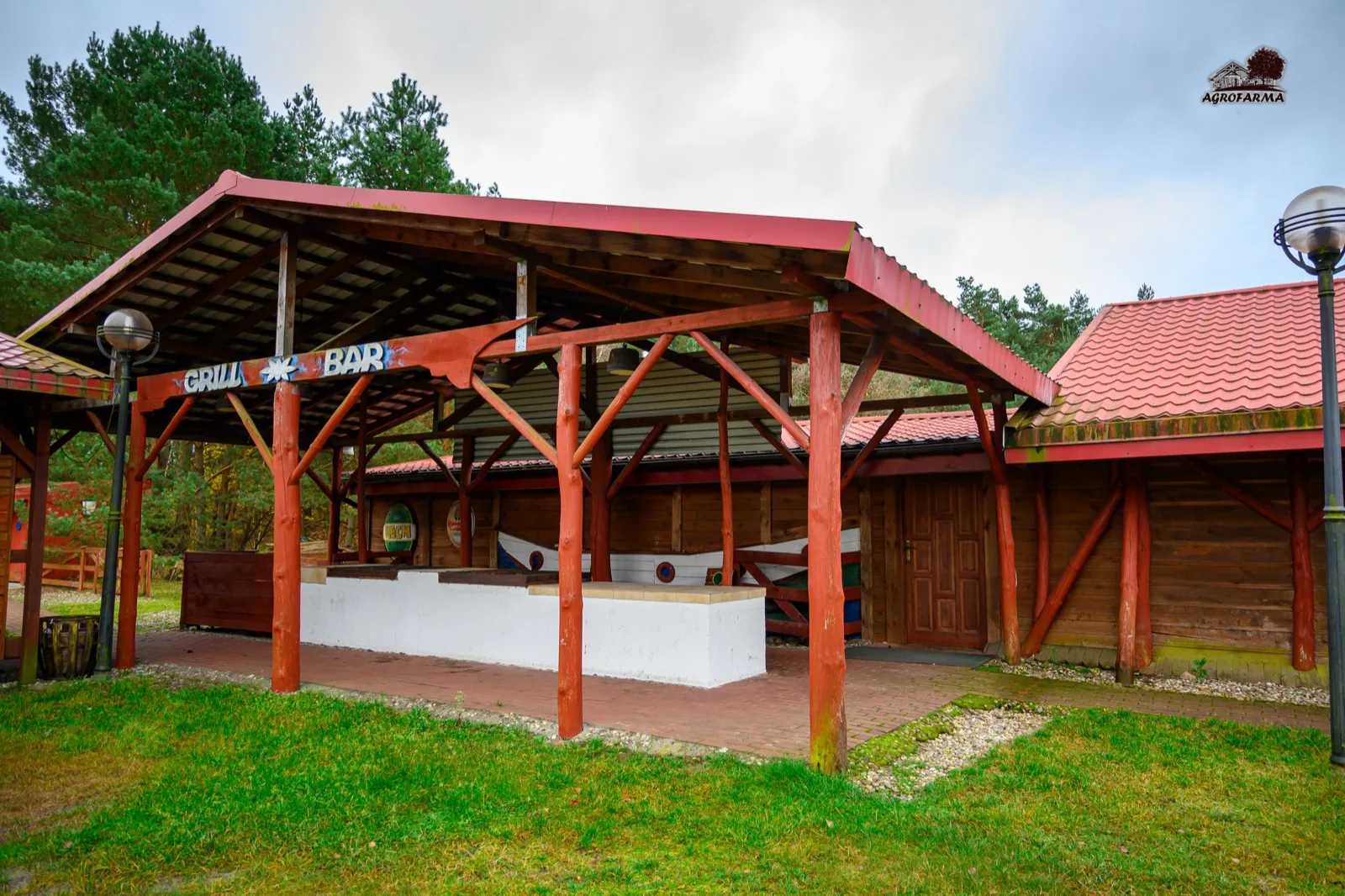 Grill Bar — zadaszony bar zewnętrzny na terenie AgroFarma