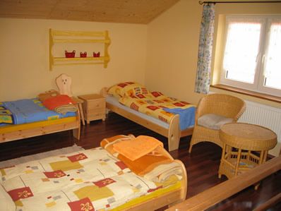 Pokój wieloosobowy — odpoczynek dla rodziny